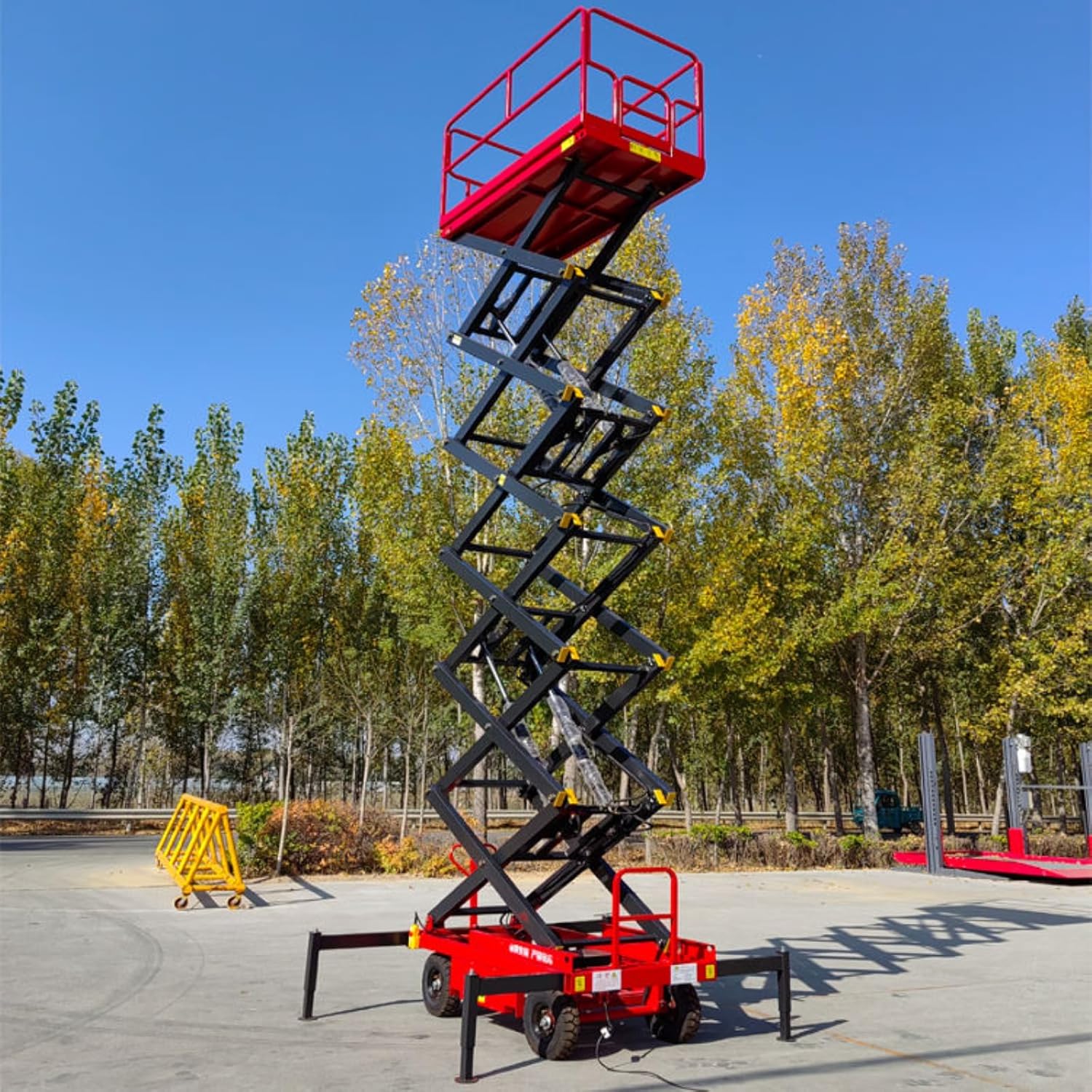Portable Scissor Lift Electric Hydraulic Lift Table Mobile Scissor Lift Platform for Warehouse Industrial Vertical Lift Equipment Self Propelled Aerial Work Platform