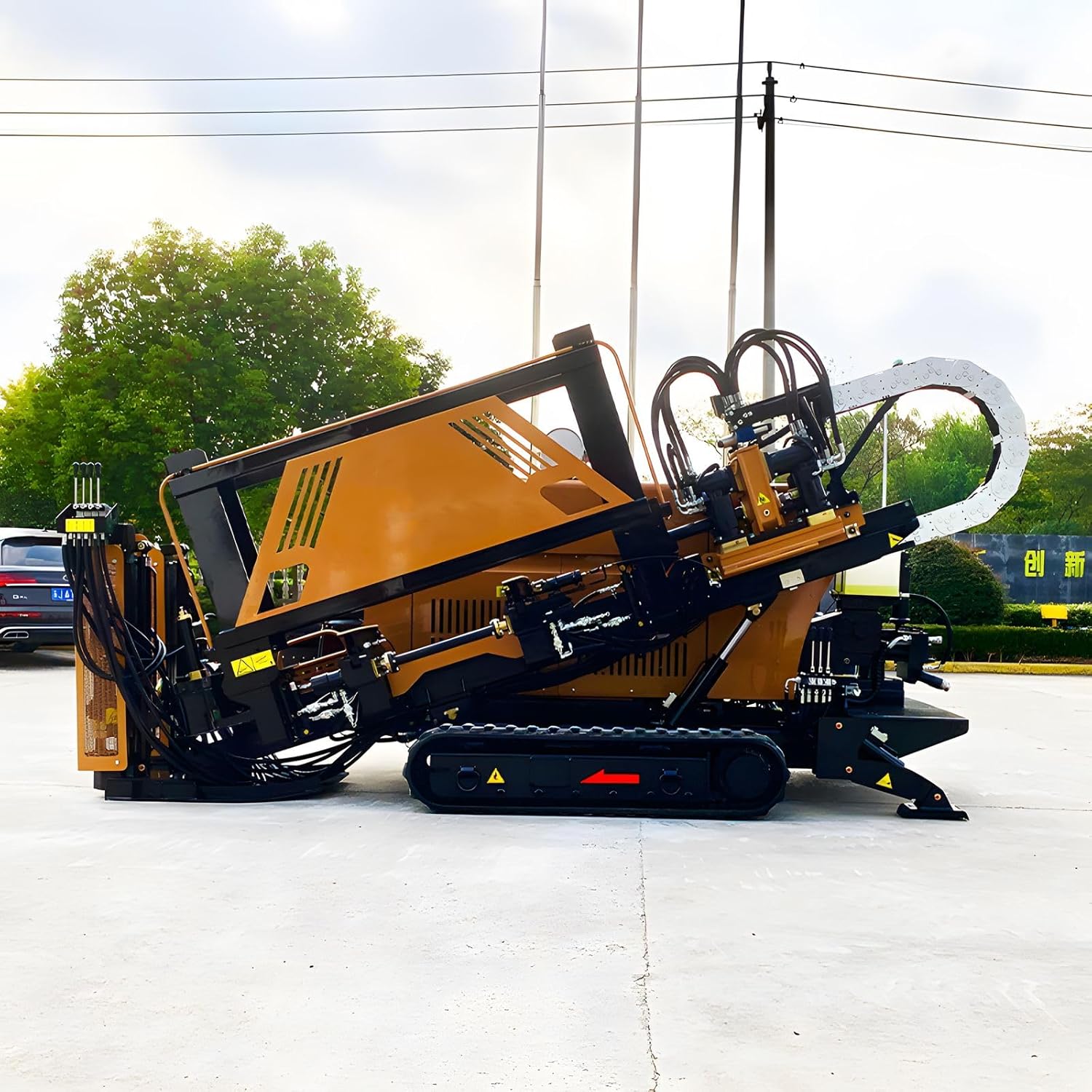 Heavy-Duty Horizontal Directional Drilling Rig Machine - Industrial HDD Rig with Crawler Track for Stable Operation, Horizontal Directional Drilling Equipment for Sewer Pipeline Installation